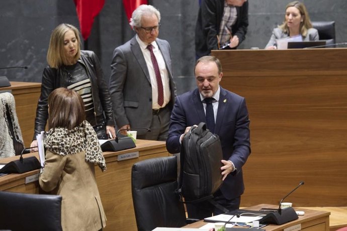 El presidente de UPN y portavoz de Navarra Suma, Javier Esparza, en el Debate sobre el Estado de la Comunidad en el Parlamento de Navarra.