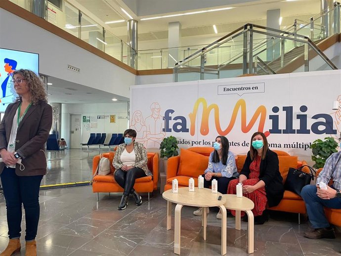 El Hospital Clínico Virgen de la Victoria de Málaga organiza el primer encuentro 'En Familia', para tratar aspectos relacionados con el mieloma múltiple