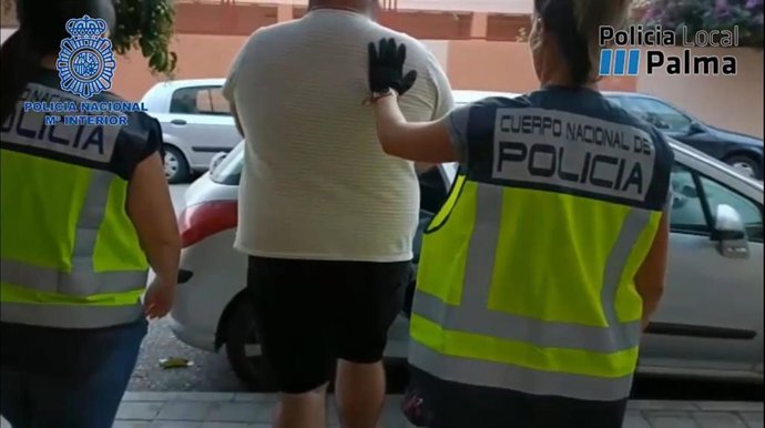 Uno de los detenidos por la Policía Nacional.