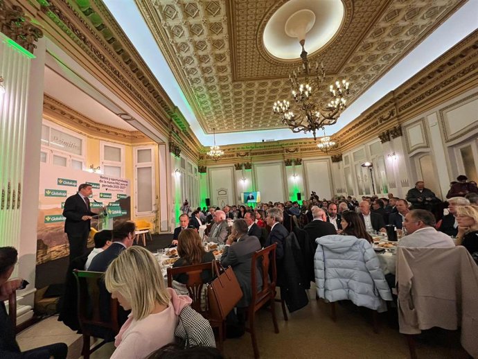 El ministro de Agricultura, Pesca y Alimentación, Luis Planas, en el desayuno de Globalcaja en Albacete.