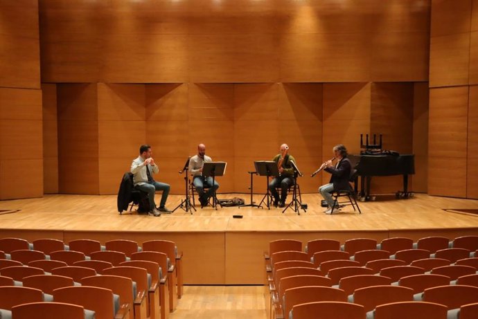 Componentes del cuarteto Ábrego, en un reciente ensayo.