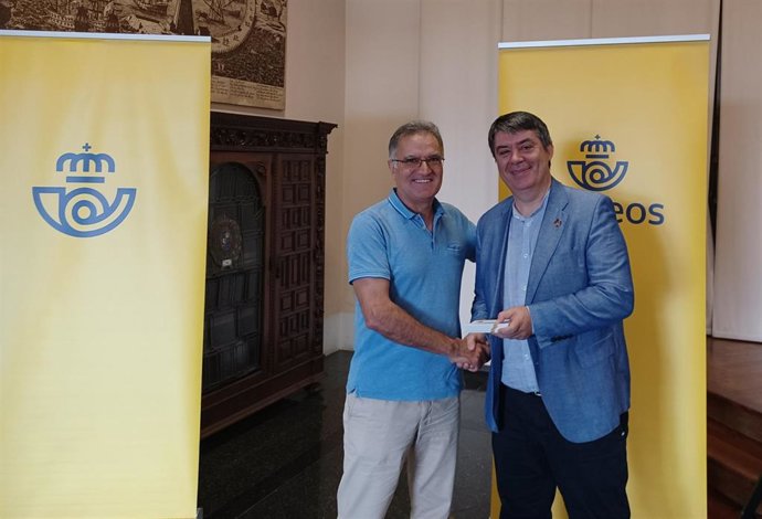 El jefe de sector Alejo Almendros y el  gerente de Productos y Servicios del Área Nordeste (que engloba Catalunya y Andorra), Santiago Fernández