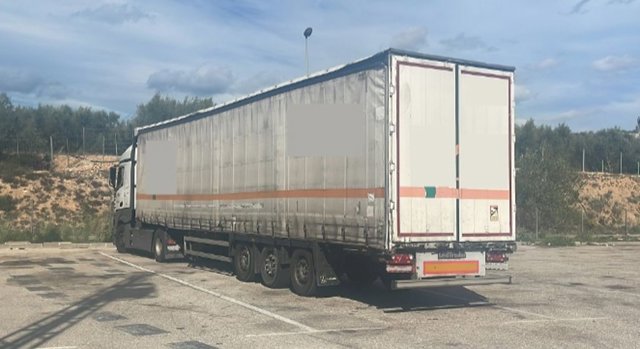La Guardia Civil investiga al conductor de un vehículo articulado por superar ocho veces la tasa alcoholemia