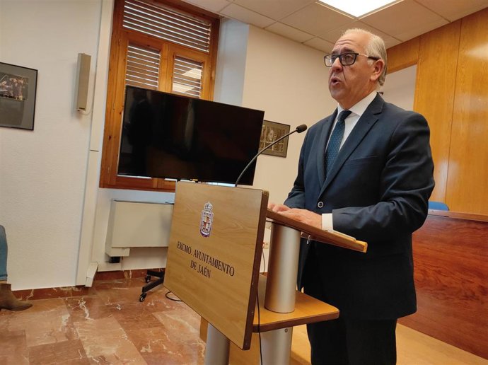 Estrella durante la rueda de prensa