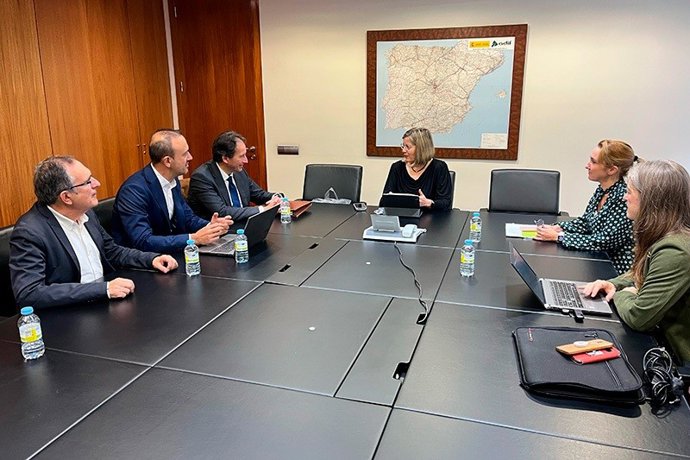 Reunión entre representantes de Adif, Gobierno de Cantabria y Ayuntamiento de Torrelavega sobre el proyecto del soterramiento