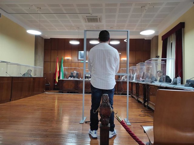 El acusado durante su declaración en el juicio/Archivo