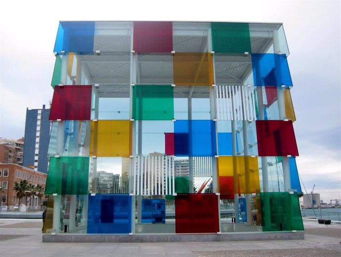 Archivo - Imagen de archivo del Cubo del Centre Pompidou Málaga.