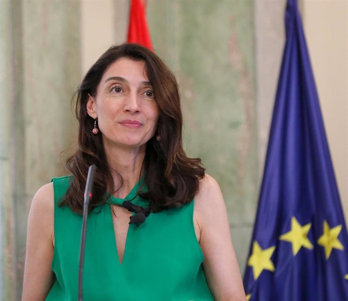 Archivo - La ministra de Justicia, Pilar Llop, en una rueda de prensa.