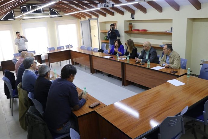 El PSOE y la Plataforma coinciden en "defender con uñas y dientes" a la Universidad de Jaén