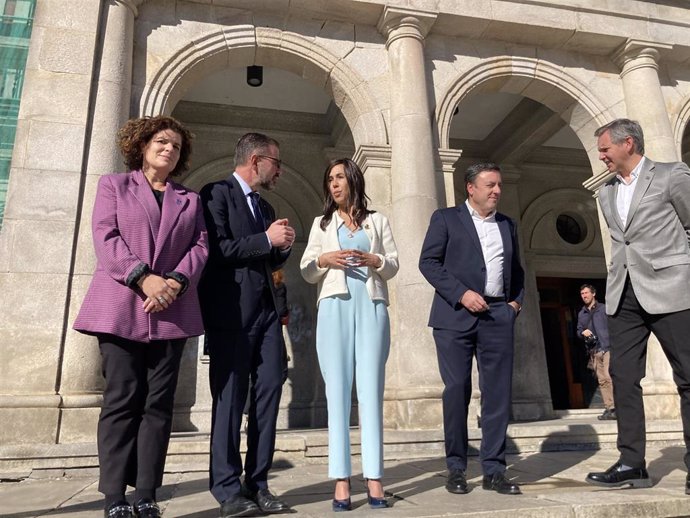 El Gobierno pide fondos europeos para financiar la conexión ferroviaria con el puerto exterior de Ferrol ya en ejecución