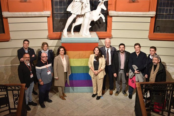 Andreu: "Educar en respeto, tolerancia y diversidad no es una cuestión partidista sino un derecho fundamental del menor"