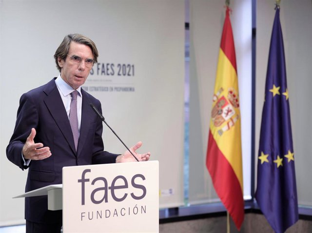 Archivo - El expresidente del Gobierno y presidente del IADG, José María Aznar, interviene en la clausura del Campus FAES 2021 en el auditorio de la Fundación Abertis, a 24 de septiembre de 2021, en Madrid, (España).
