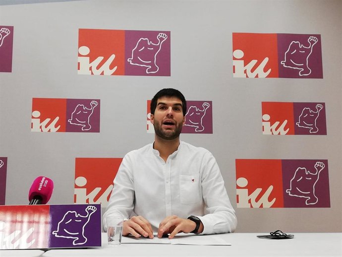 Archivo - Carlos Guzmán, coordinador general de Izquieda Unida de Navarra