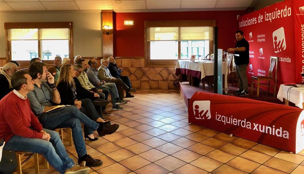 Jornada de Izquierda Unida en Oviedo