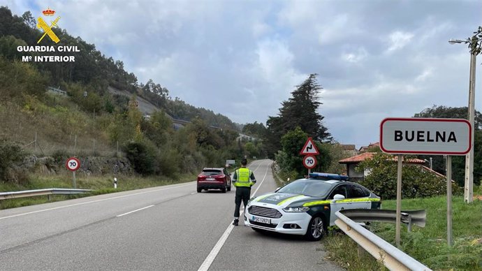 La Guardia Civil detiene en Asturias al presunto autor del robo de un vehículo en Cantabria