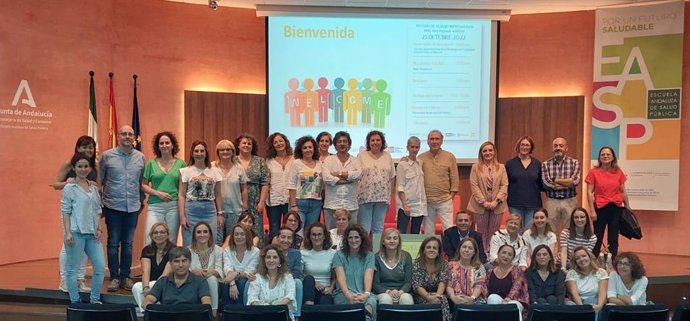 Profesionales de centros comprometidos con la excelencia en cuidados intercambian experiencias para mejorar la atención