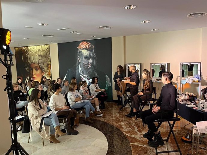 Curso de maquillaje en el cine y la tv en el marco del Festival de Cine Iberoamericano