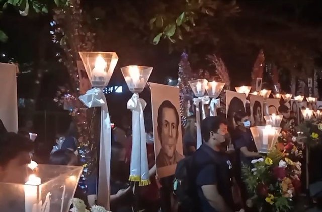 Homenaje a los jesuitas asesinados en la Universidad Centroamericana de El Salvador en 1989