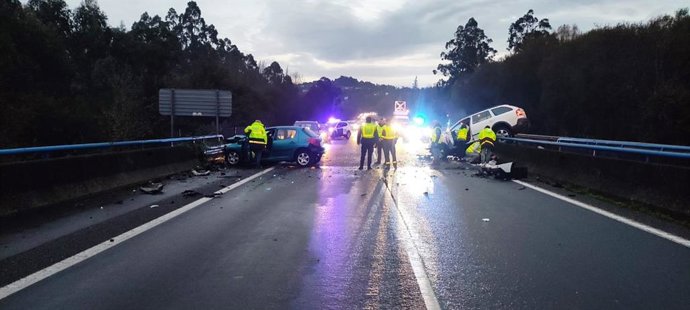 Accidente en el viaducto de Mariñán de la AP-9 en Bergondo (A Coruña)