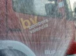 Archivo - Imagen de un camión de los Bomberos de Valncia