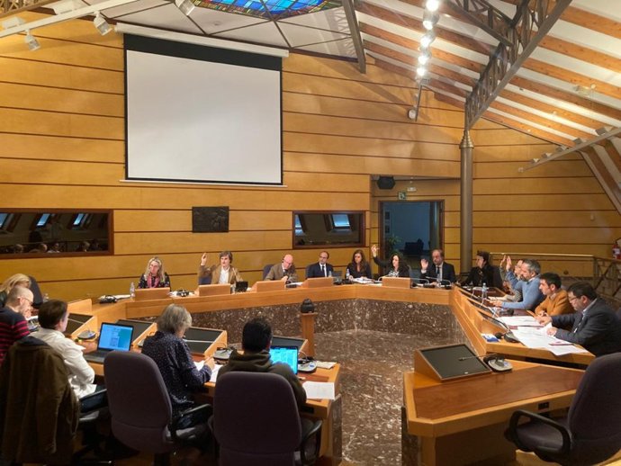 Comisión de Hacienda en las Juntas Generales de Bizkaia