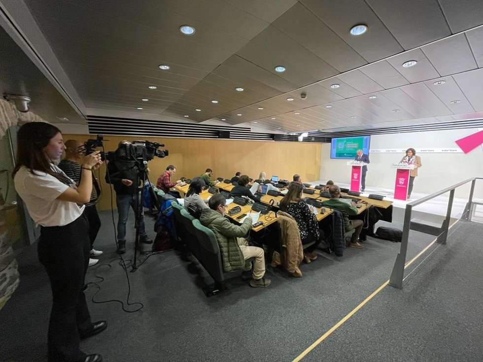 Presentación del proyecto de presupuestos de Álava para 2023