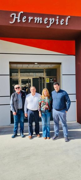 Inmaculada Olivero en 'Hermepiel' en Ubrique.