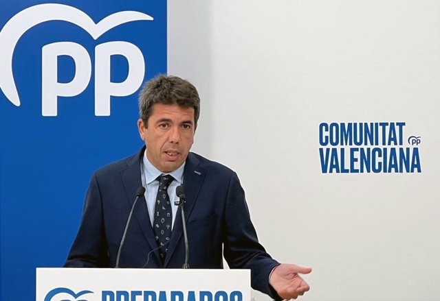Ximo Puig y Carlos Mazón en la Cumbre municipal 'Alianza Valenciana contra la Inflación'.