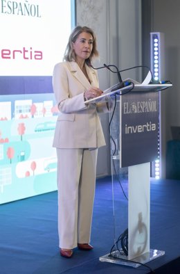 La ministra de Transportes, Movilidad y Agenda Urbana, Raquel Sánchez, interviene durante el III Simposio del Observatorio de la Movilidad y las Ciudades de 'El Español', en el Hotel The Westin Palace de Madrid, a 14 de noviembre de 2022, en Madrid (Esp
