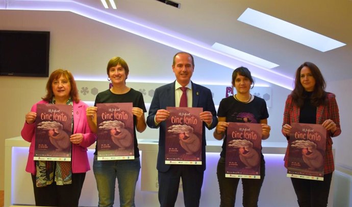 El alcalde de Guadalajara, Alberto Rojo, en la presentación del XII Festival de Cine Lento de Guadalajara