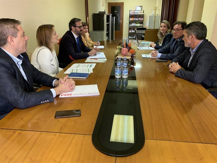 Reunión entre el PSOE de C-LM y ATA C-LM