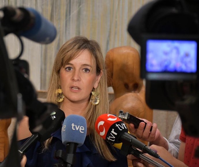 Archivo - La diputada del PSOE, Sara Orradre