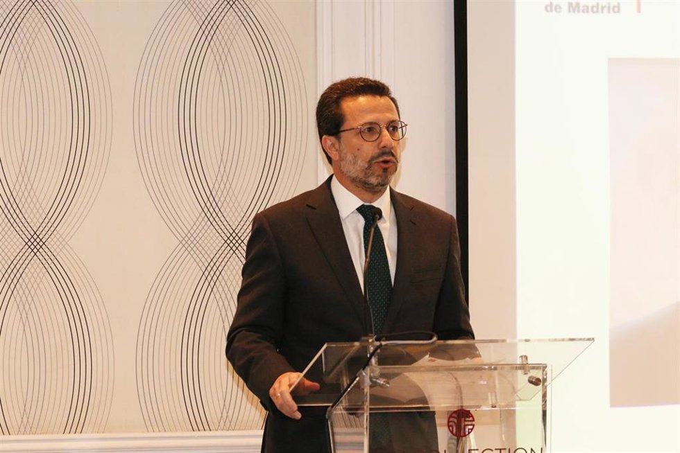 Archivo - El consejero de Economía, Hacienda y Empleo, Javier Fernández-Lasquetty