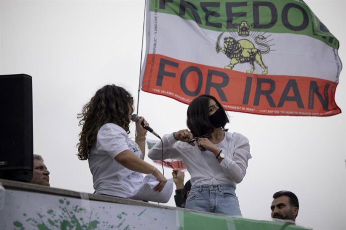 Protestas en Londres por la muerte de la iraní Mahsa Amini