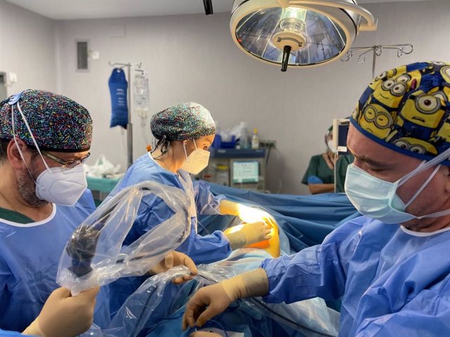 La Cirugía Torácica Ofrece A Pacientes Con Cáncer De Pulmón En Estadios ...