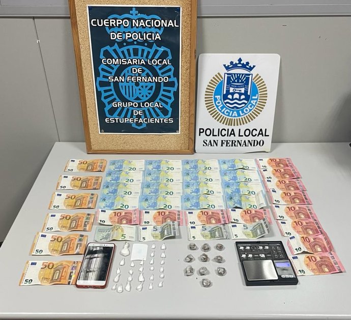 Incautación de la Policía Nacional de un punto de venta de droga en San Fernando (Cádiz)
