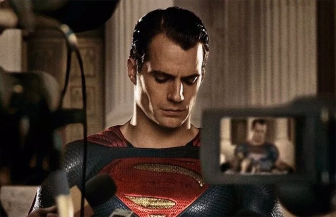 Archivo - Henry Cavill es Superman