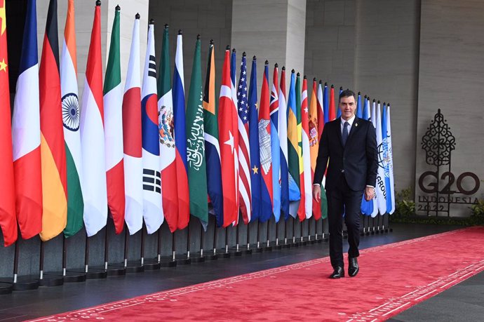 El presidente del Gobierno, Pedro Sánchez, asiste a la cumbre del G20 en Bali (Indonesia)