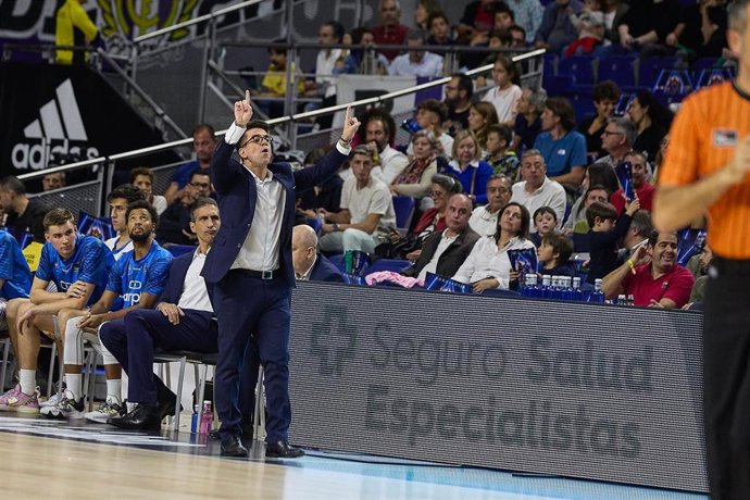 José Luis Pichel, entrenador del Carplus Fuenlabrada