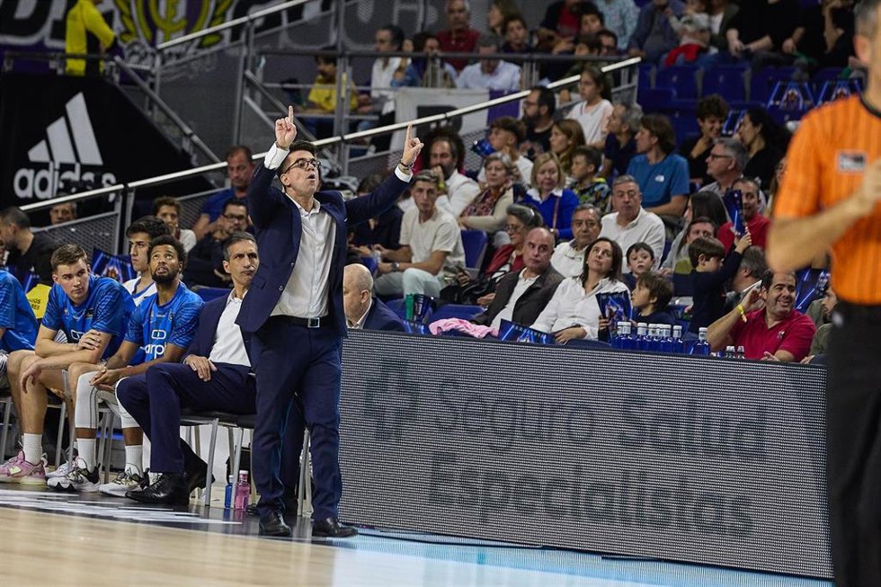 José Luis Pichel, entrenador del Carplus Fuenlabrada