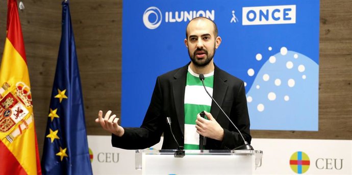 Con Javier García Pajares, primer estudiante sordociego Erasmus de Europa,