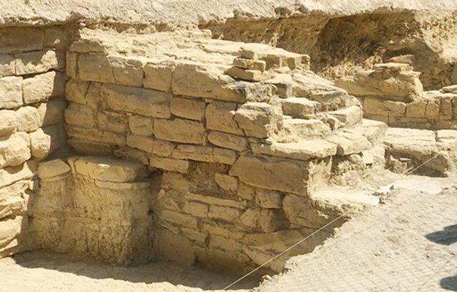 Restos del anfiteatro romano de Porcuna