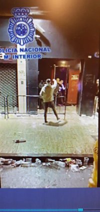 Detenido el autor de los desordenes públicos y daños en una discoteca de Logroño en Halloween