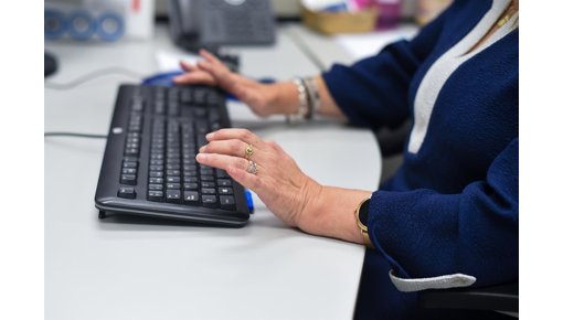 Solo+uno+de+cada+cuatro+puestos+directivos+est%C3%A1+ocupado+por+una+mujer%2C+seg%C3%BAn+un+informe+de+McKinsey