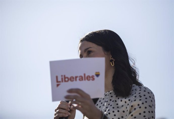 La presidenta de Ciudadanos, Inés Arrimadas, este sábado en la presentación de candidaturas andaluzas a las municipales de 2023. A 12 de noviembre de 2022, en Sevilla (Andalucía, España).
