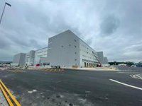 Paniceres afirma que "si no se tuercen las cosas", Amazon inaugurará su planta logística de Bobes en 2023