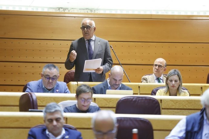 El senador del PAR, Clemente Sánchez-Garnica.