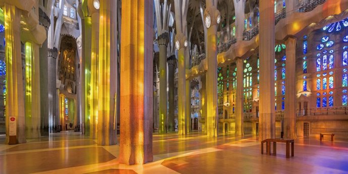 Archivo - Interior de la basílica de la Sagrada Família de Barcelona