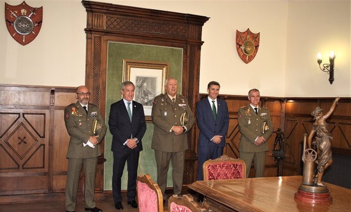 Inauguración de la Sala de la Real Fábrica de Armas en la Academia de Infantería de Toledo