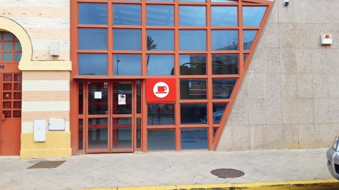 Renfe licita el arrendamiento de espacios comerciales en diez estaciones de Cercanías de Sevilla, Cádiz y Málaga